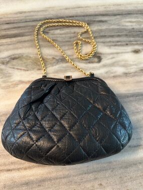 Vintage SAKS FIFTH AVE quilted leather evening bag